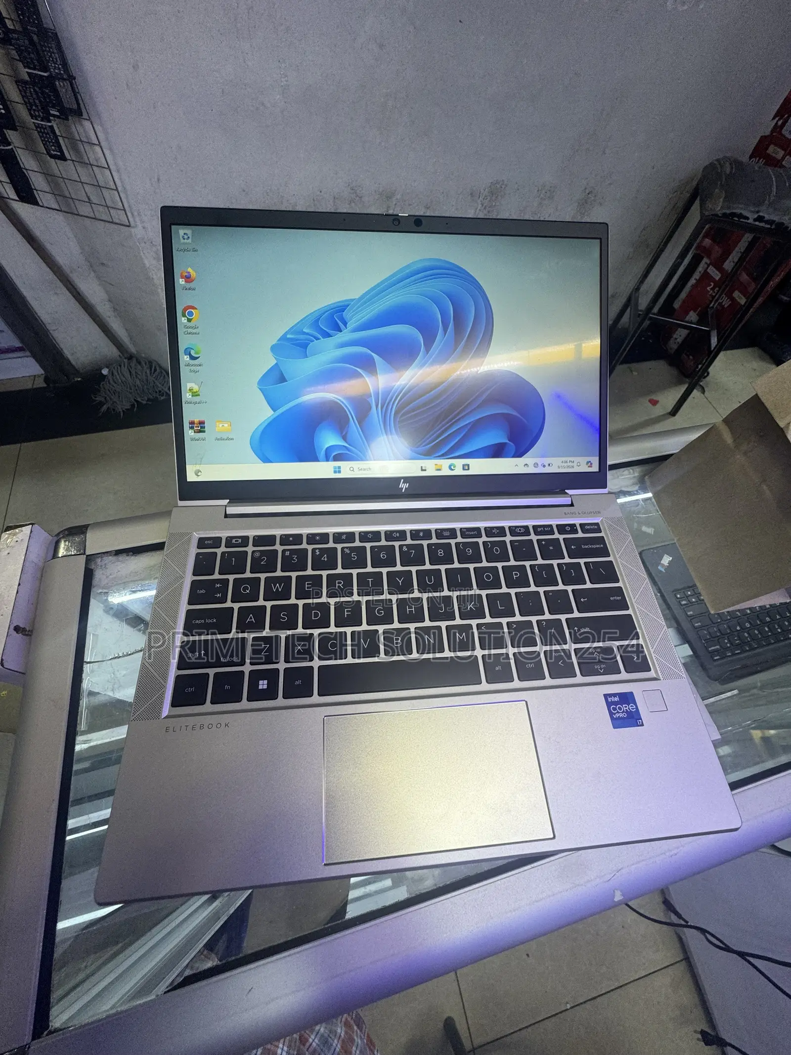 Laptop HP EliteBook 830 G8 16GB Intel Core i7 SSD 512GB