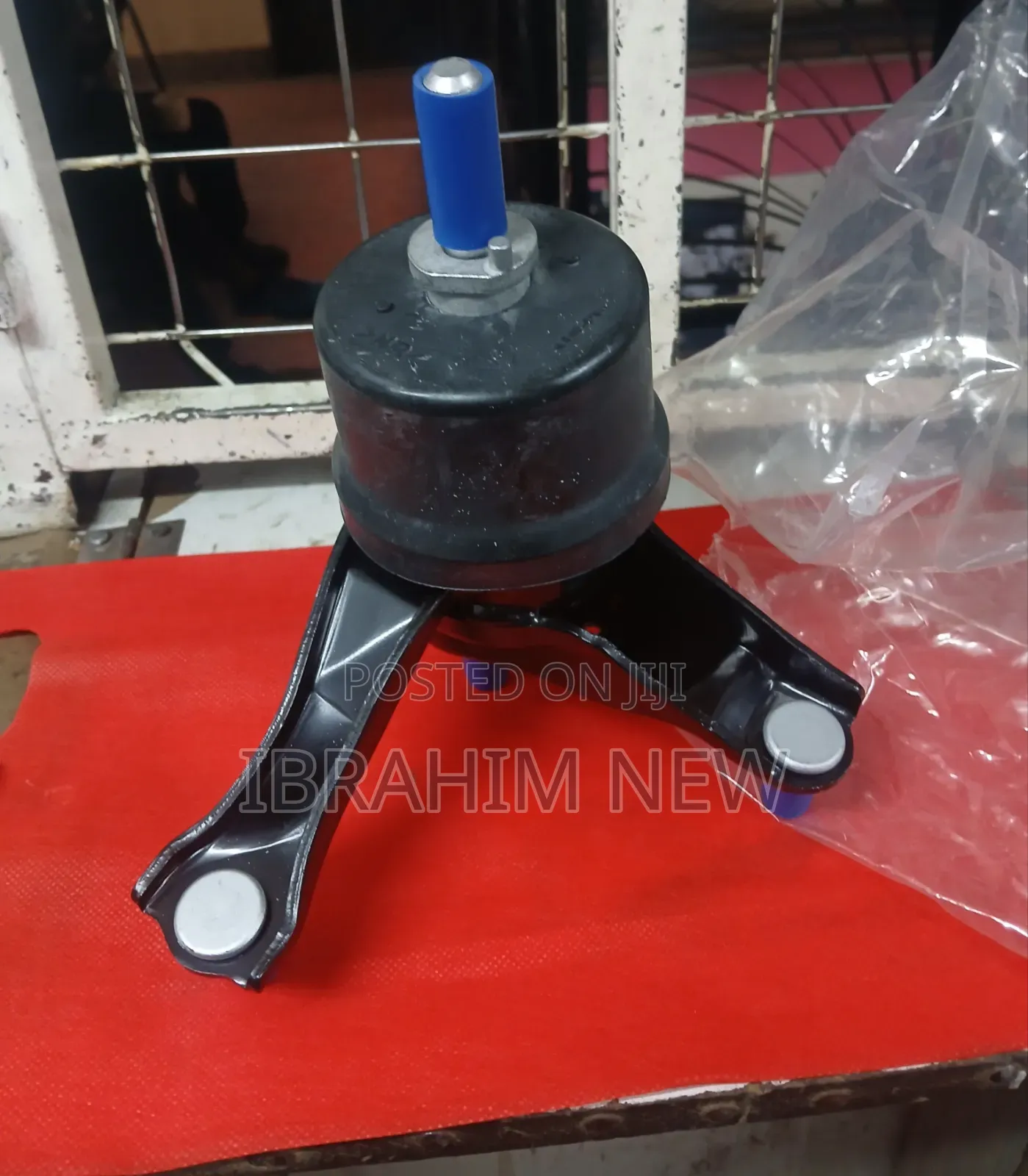 Harrier Engine Mounting