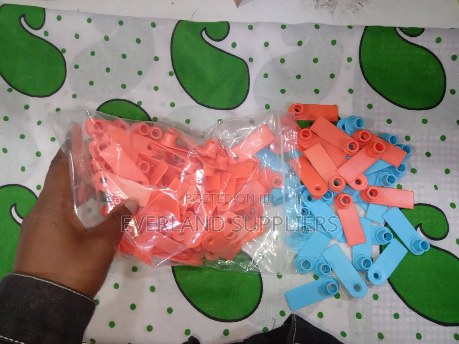 Ear Tags - Personalized Marking 100 PCS