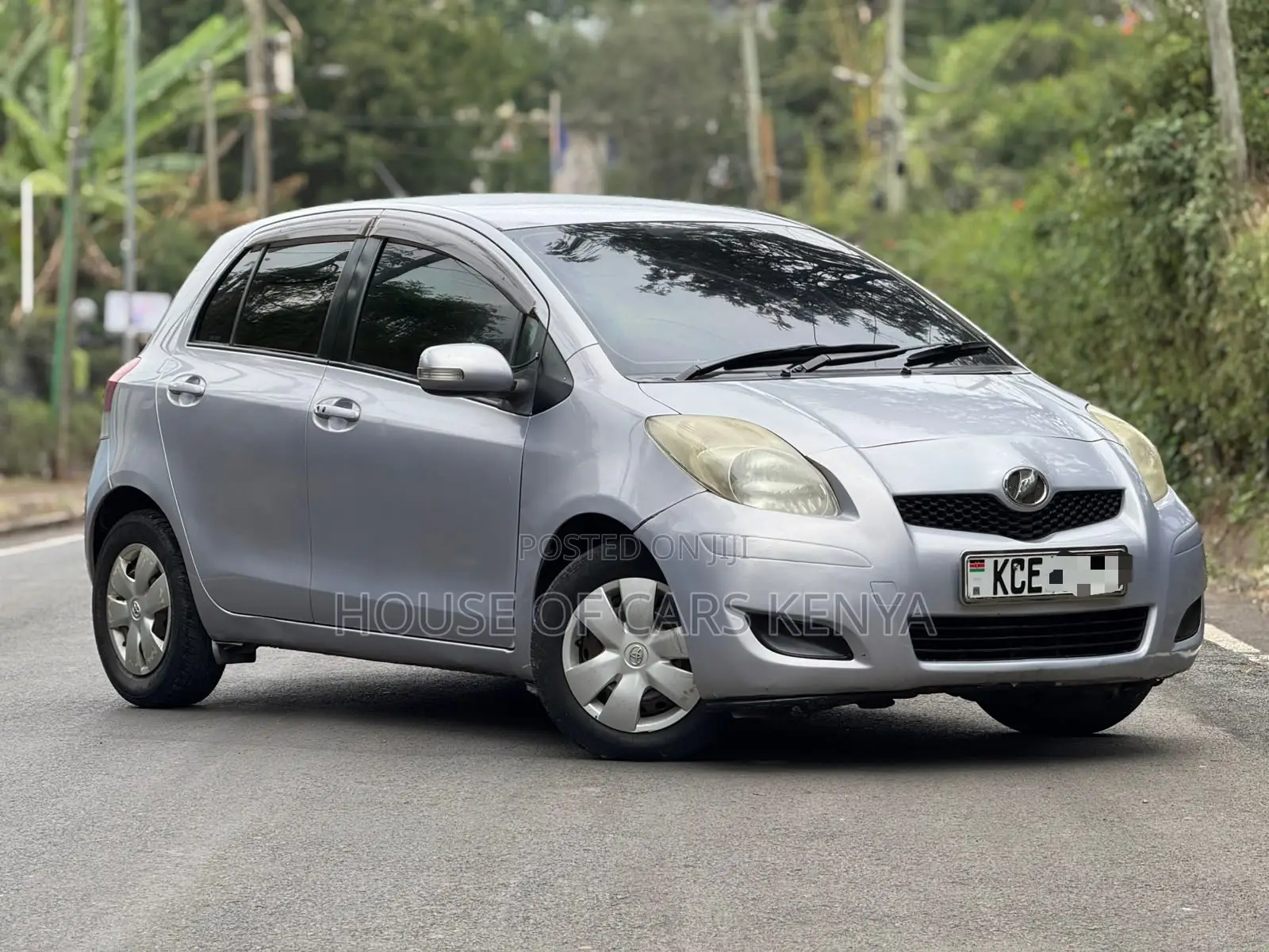 Toyota Vitz 2008 Blue