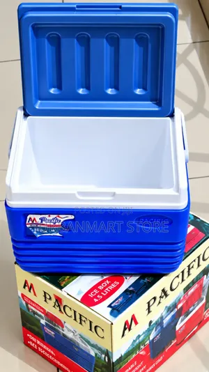 Brand New M Pacific 4.5L Portable Ice Cooler Box