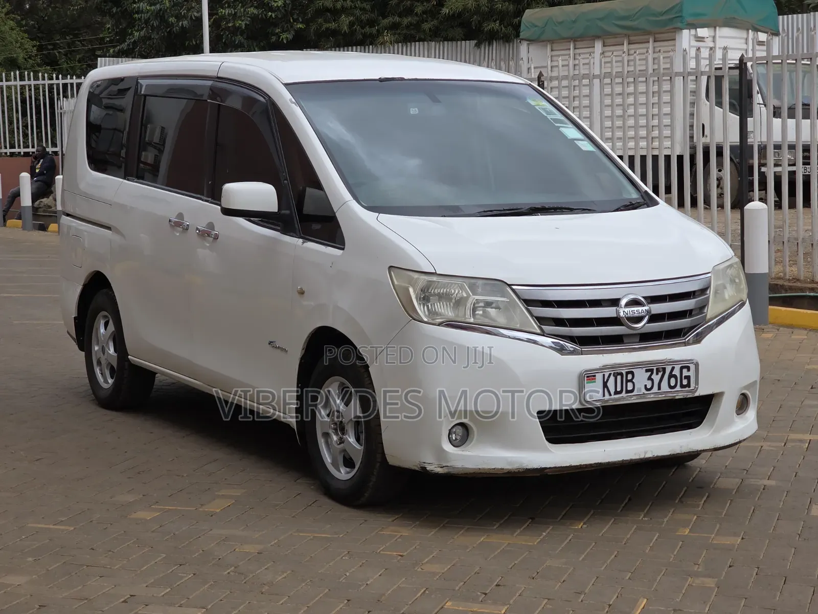 Nissan Serena 2013 White