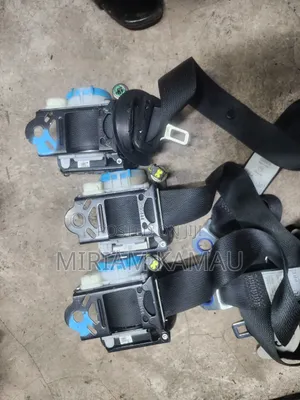Seatbelts Hilux Revo