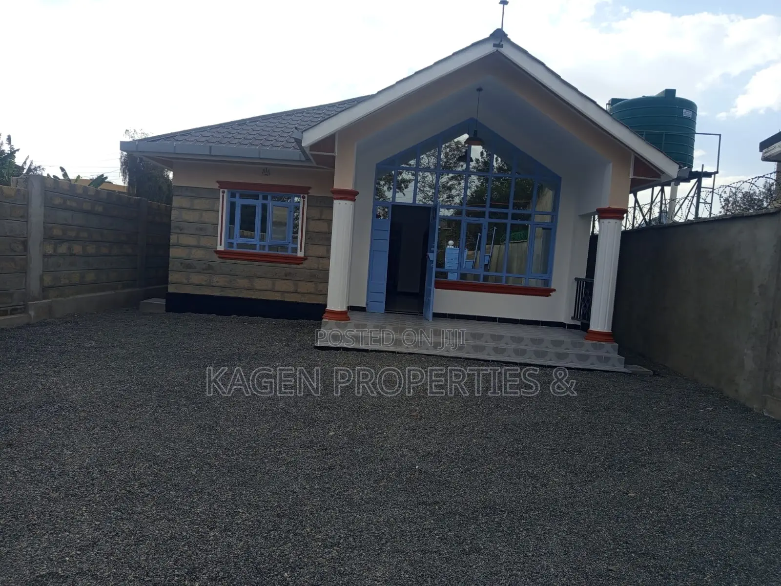3bdrm Bungalow in Nkoroi for sale