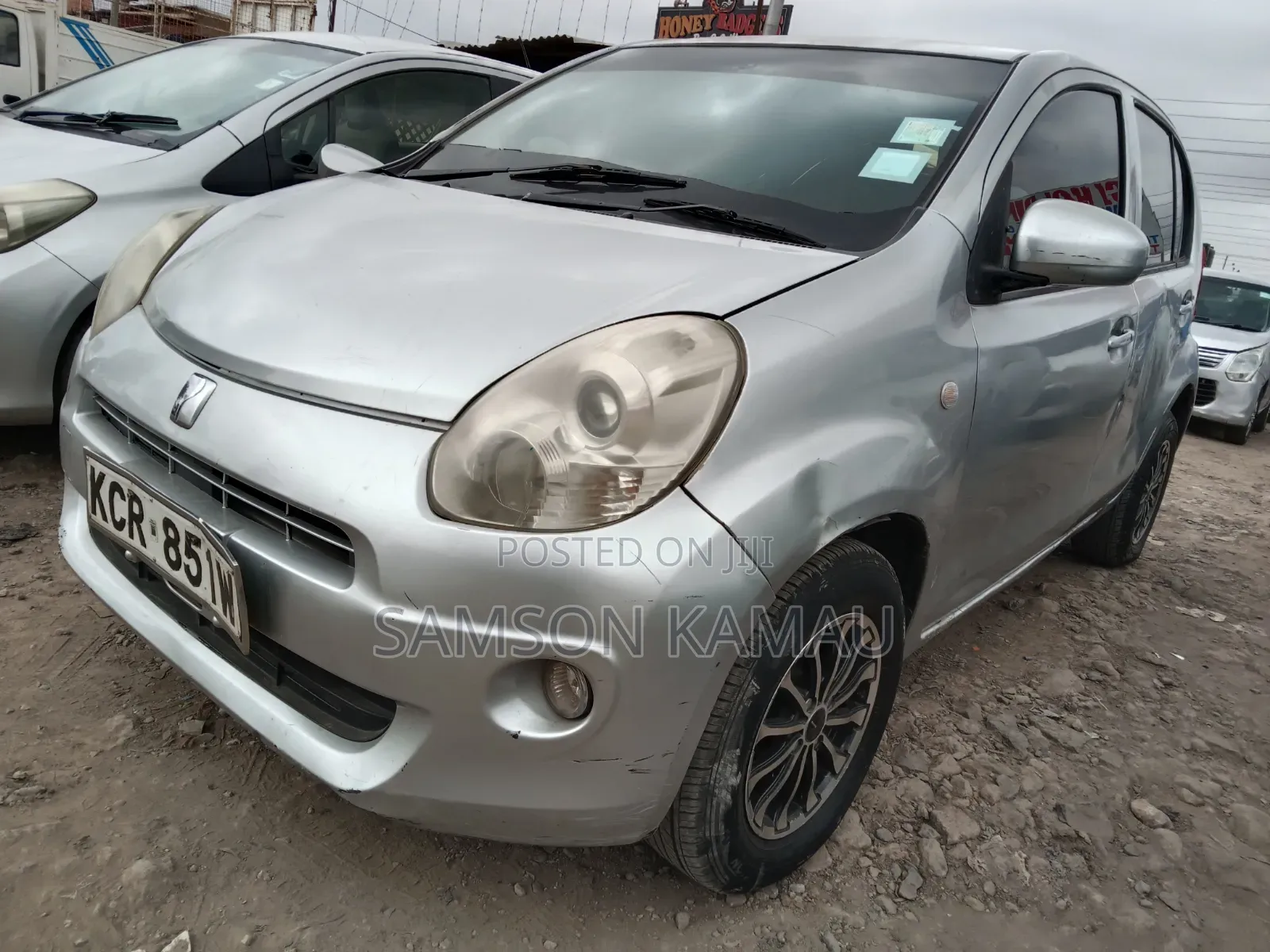 Toyota Passo 2011 Silver