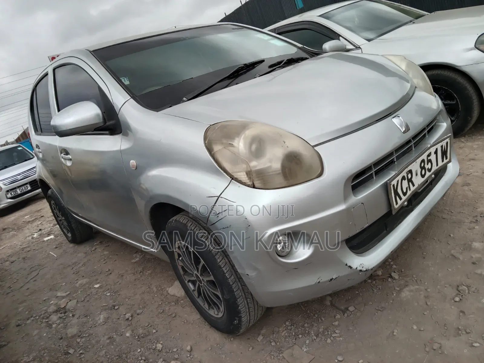 Toyota Passo 2011 Silver