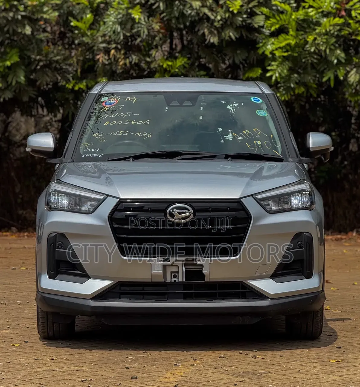 Daihatsu Rocky 2020 Silver