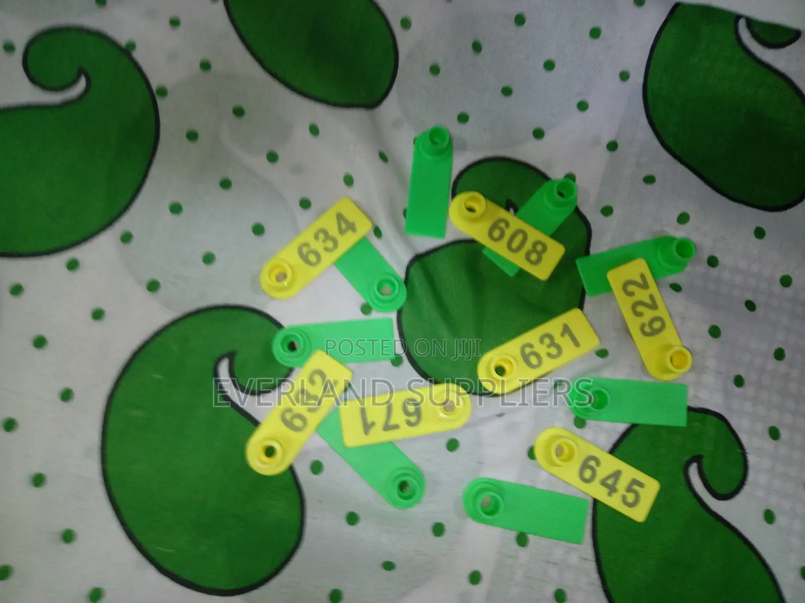 Ear Tags - Breeding Group Marker 100 Pieces