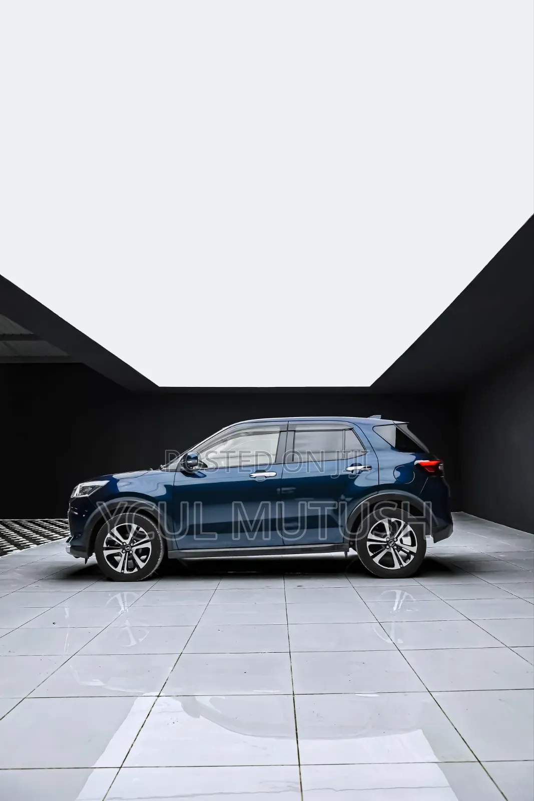 Daihatsu Rocky 2019 Blue