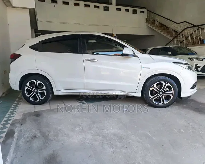 Honda Vezel 2018 Teal
