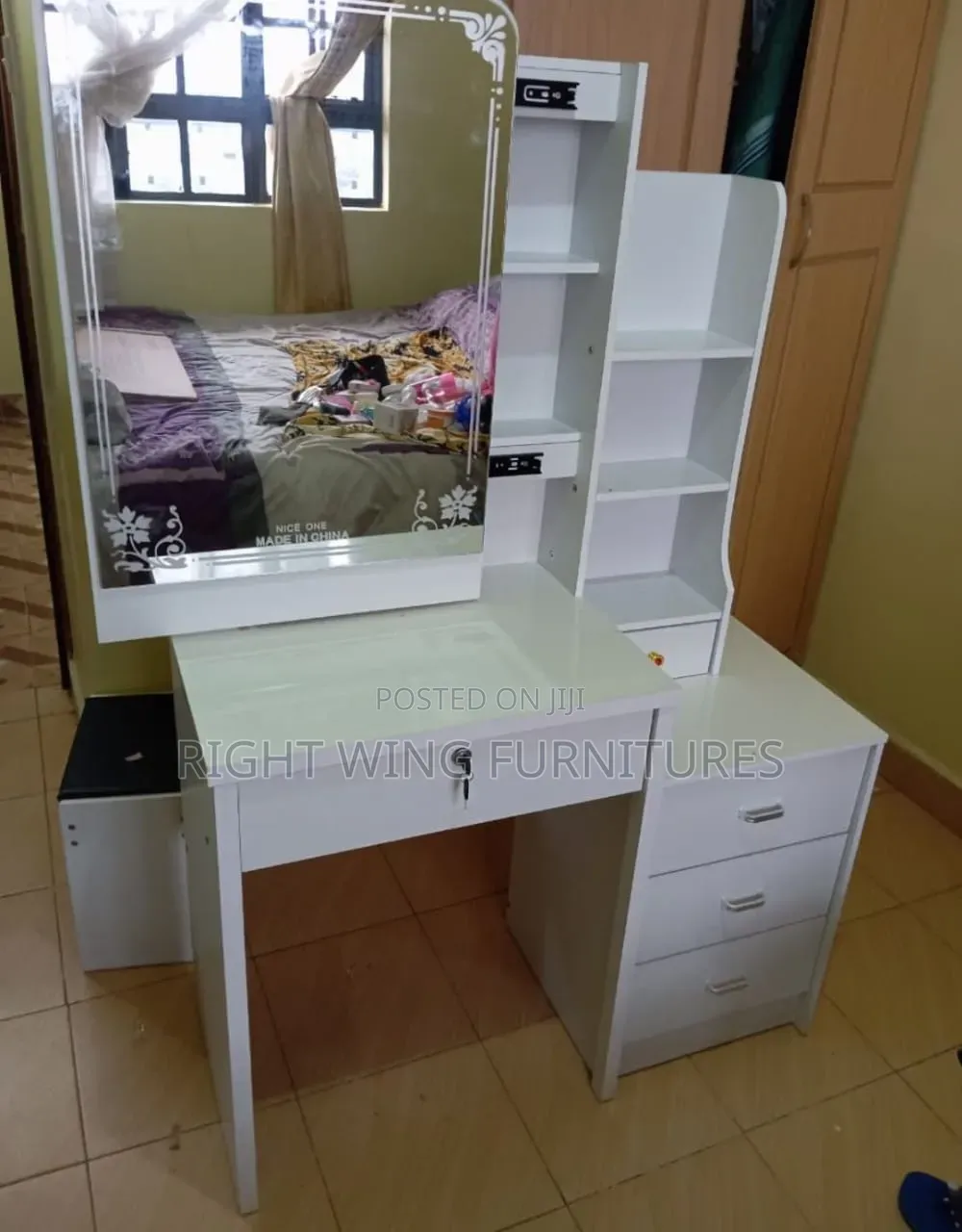 Sliding Mirror Both Edge White Dressing