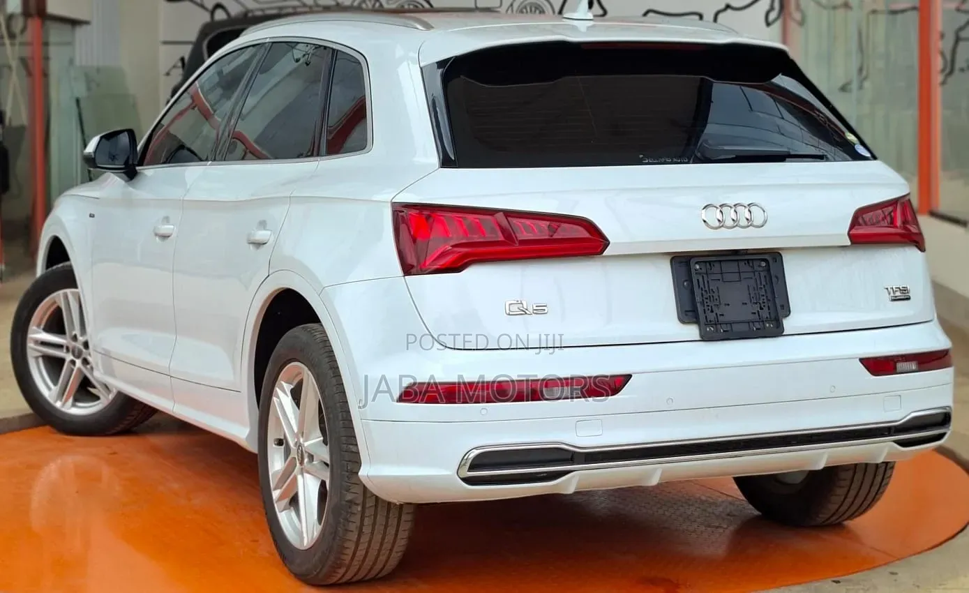 Audi Q5 2018 Pearl