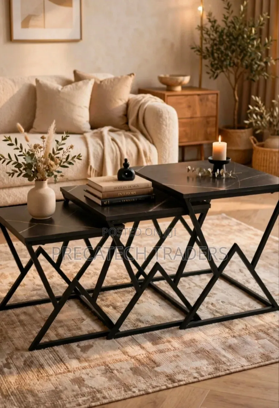 Elegant 3-Piece Nesting Coffee Tables – Strong Metal Frame