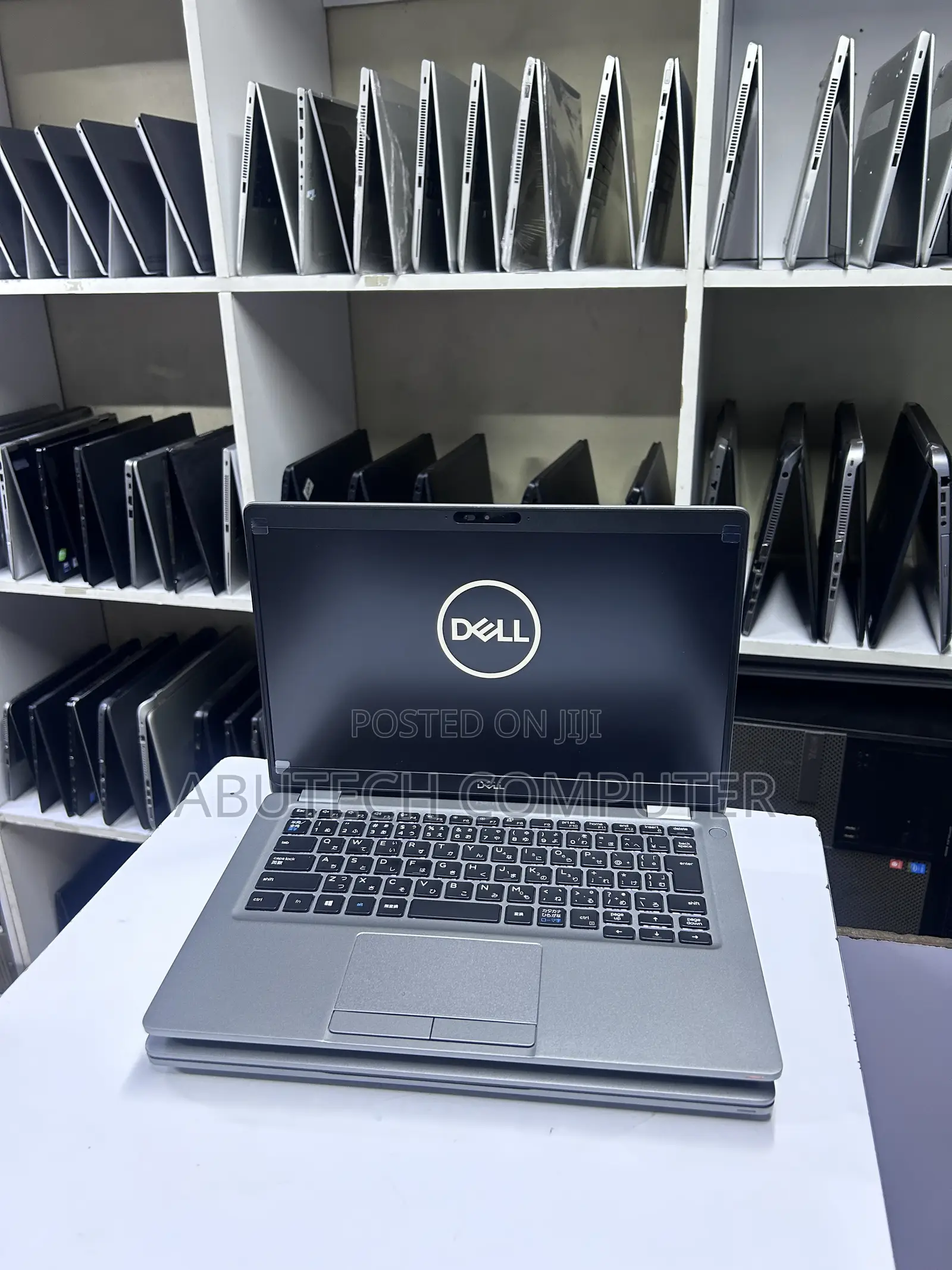 Laptop Dell Latitude 5310 8GB Intel Core i5 SSD 256GB
