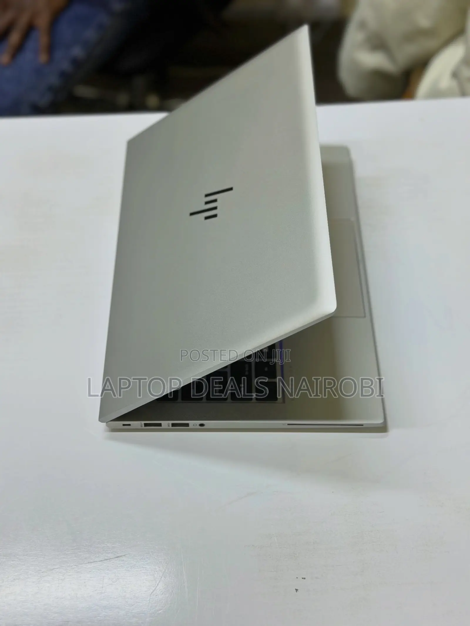 Laptop HP EliteBook 830 G8 16GB Intel SSD 512GB