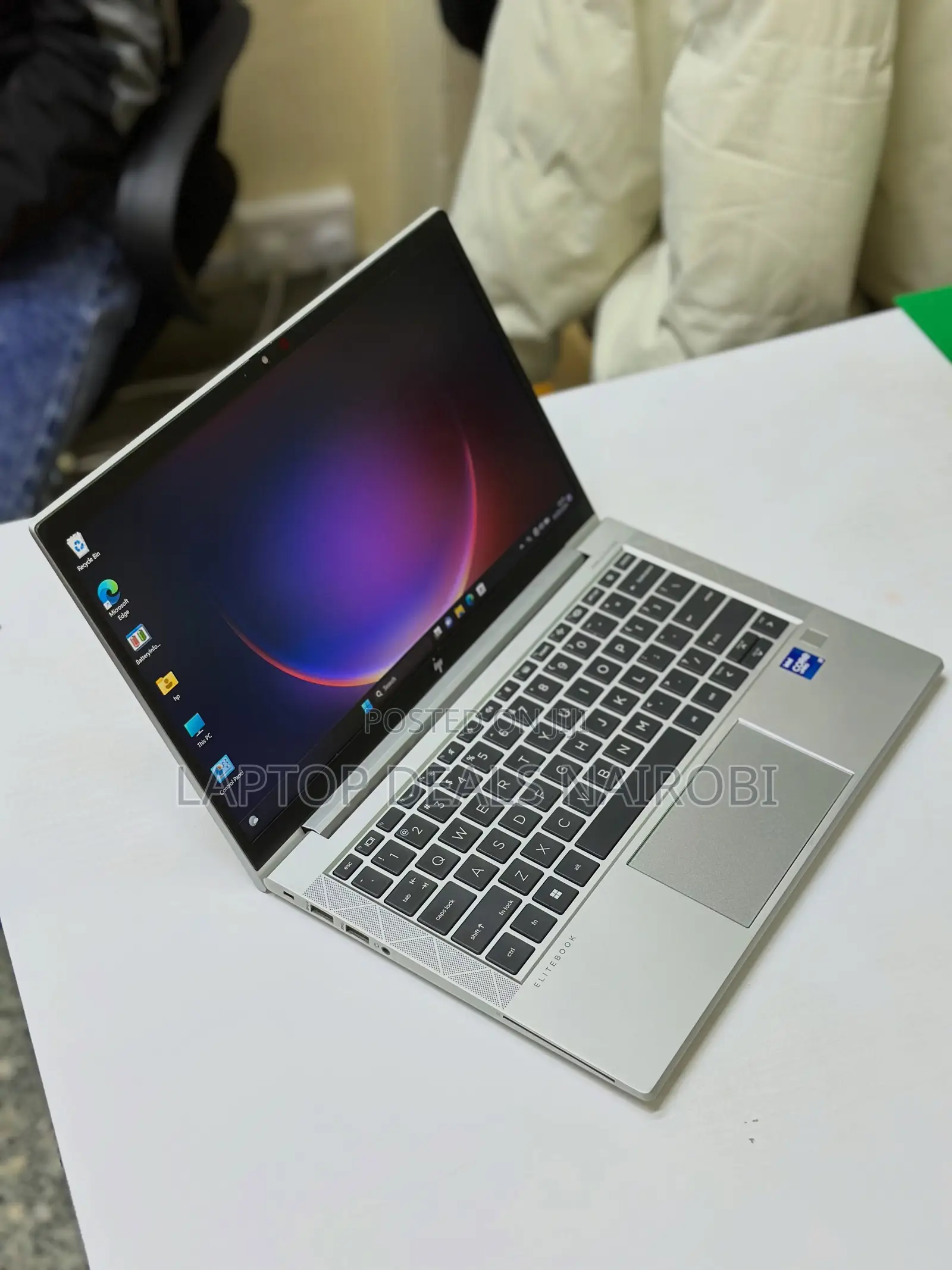 Laptop HP EliteBook 830 G8 16GB Intel SSD 512GB