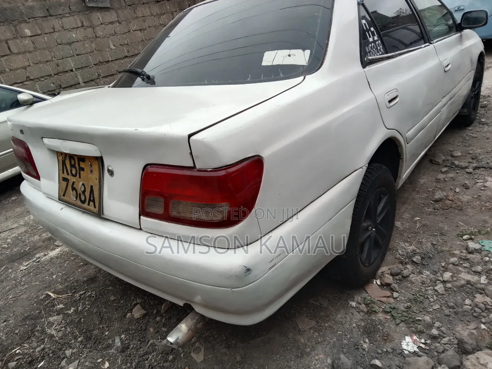 Toyota Carina 2001 White