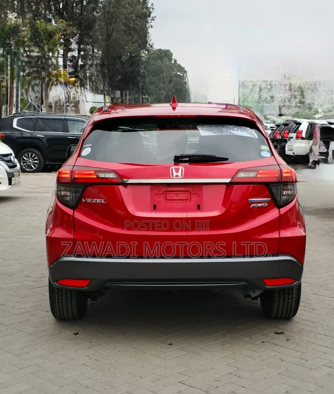 Honda Vezel 1.5 Hybrid 4WD 2019 Red