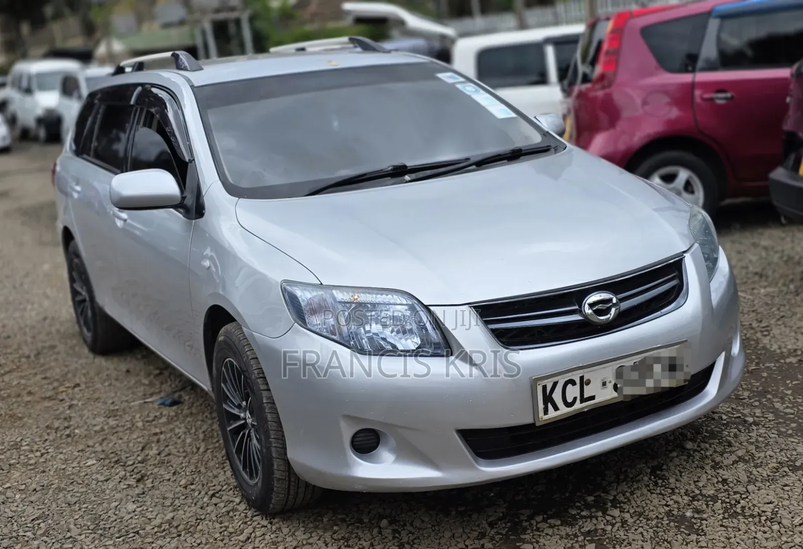 Toyota Corolla Fielder 2011