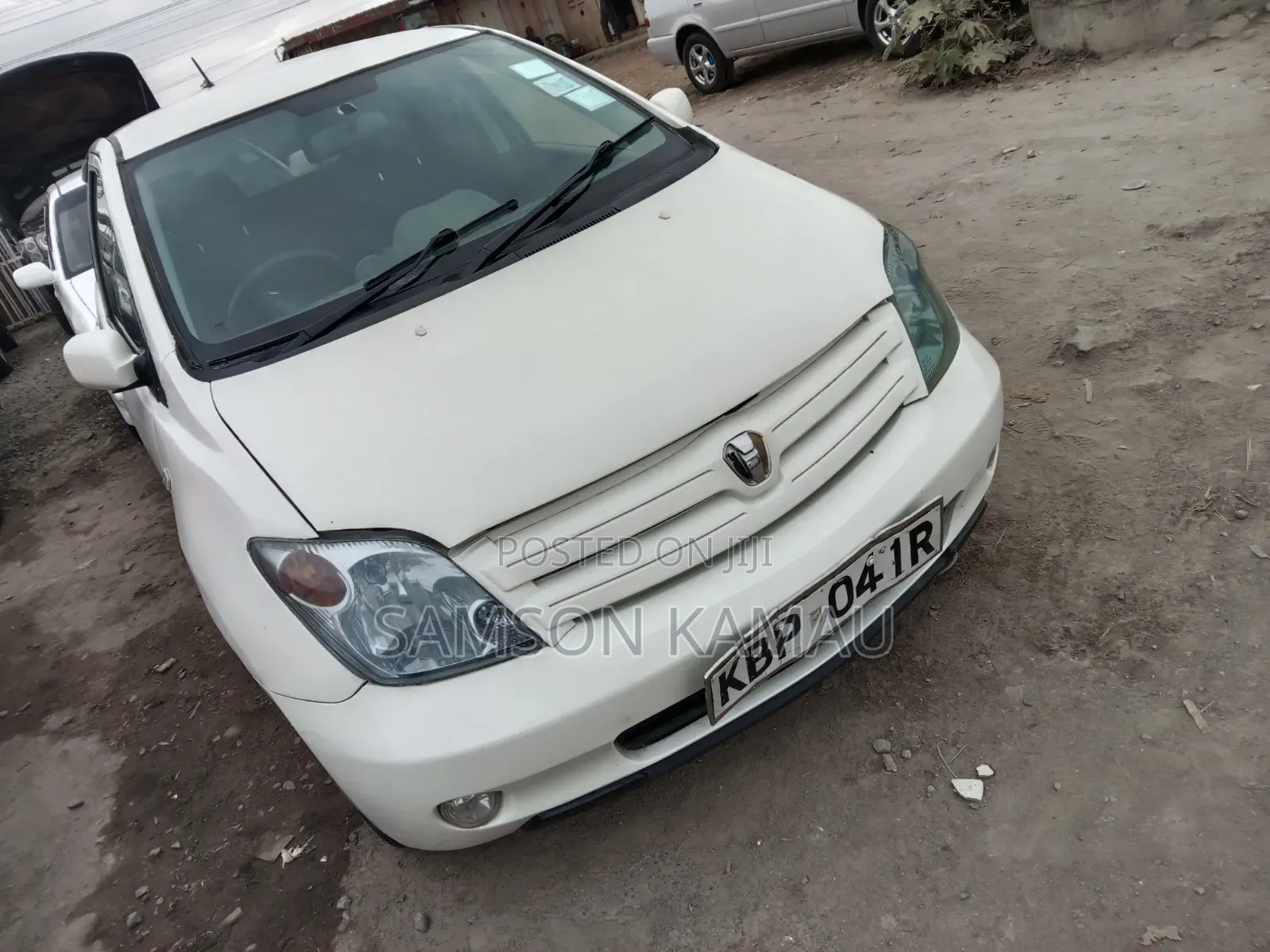 Toyota IST 2004 White