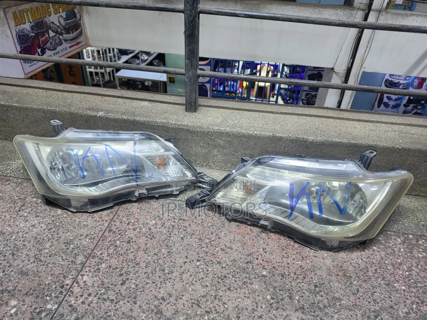 Toyota Fielder 161 Headlights Non Xenon