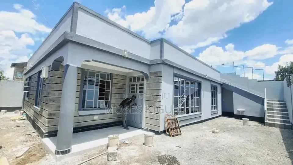 3bdrm Bungalow in Mugutha, Kimbo for rent