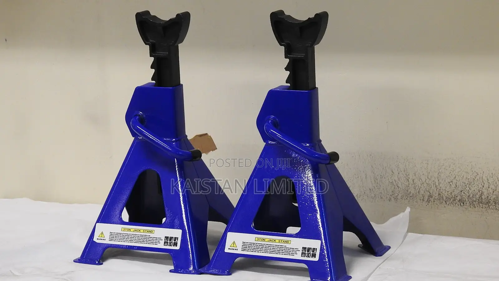 High-Capacity 3 Ton Steel Jack Stands for SUVs Trucks