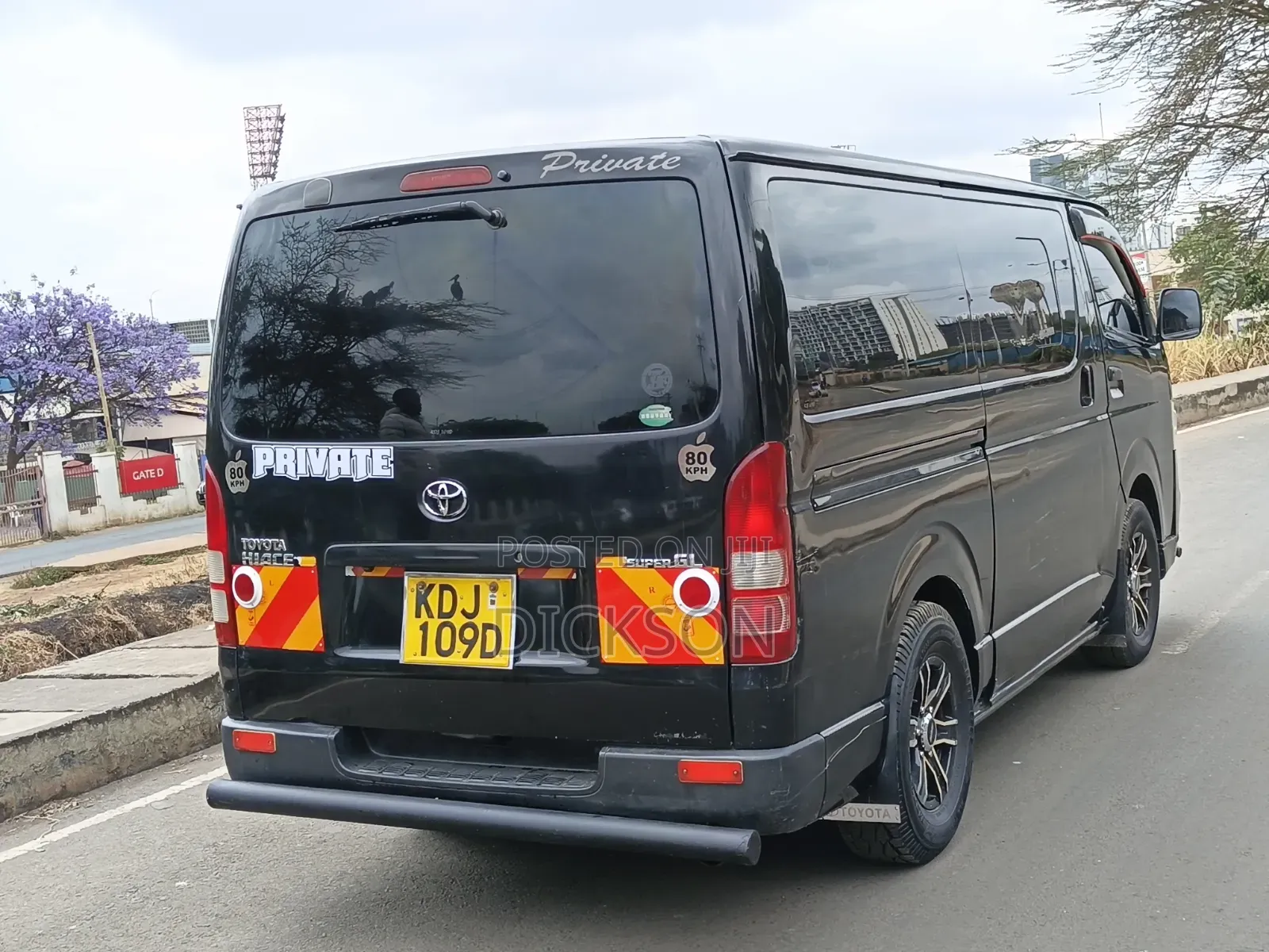 Toyota HiAce 2015 White