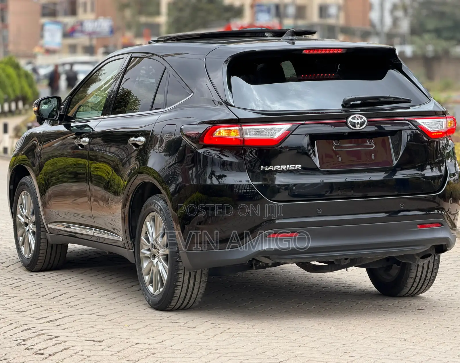 Toyota Harrier 2020