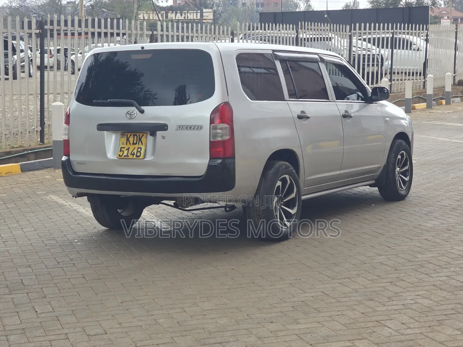 Toyota Succeed 2015 Silver