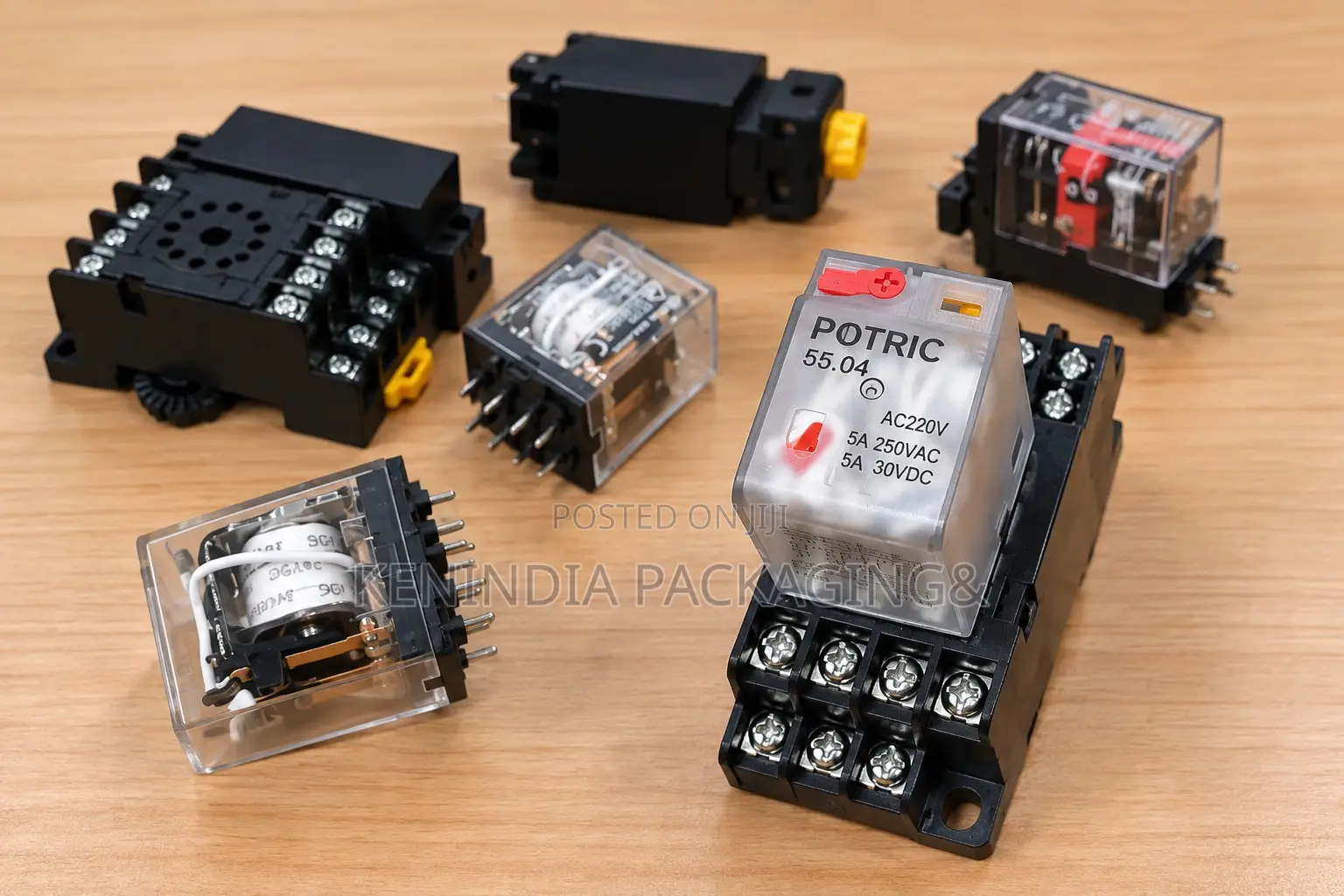 Electromagnetic Relays / Plug-in Relays