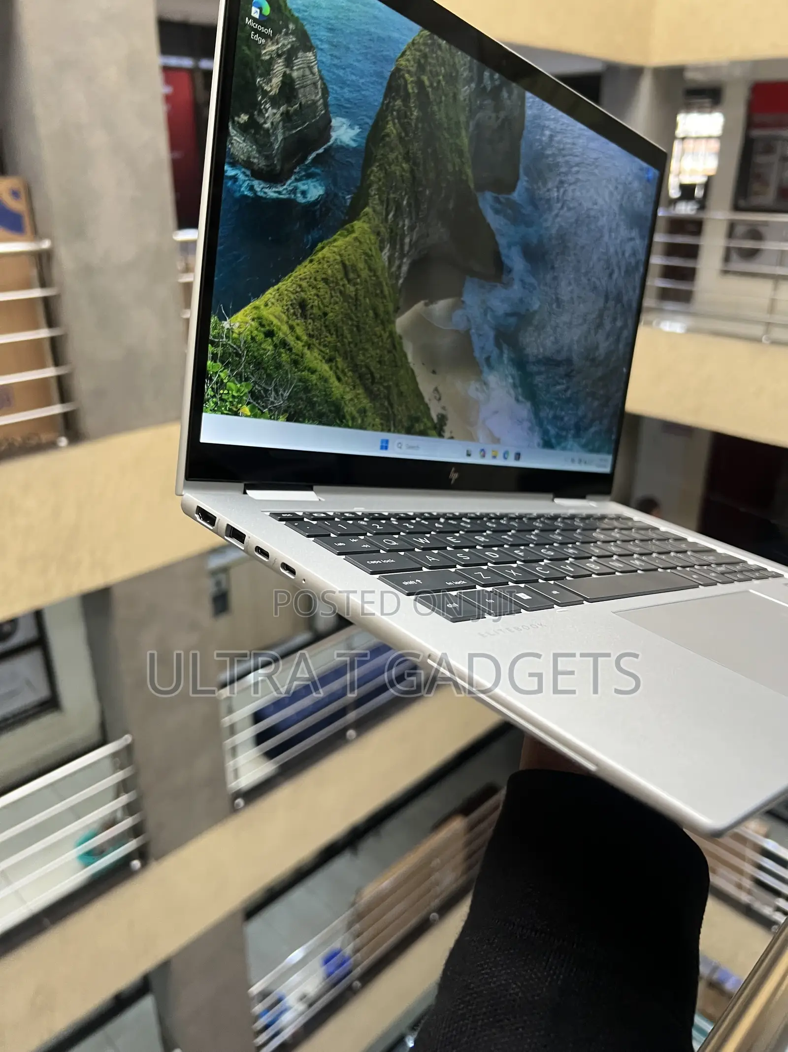 Laptop HP EliteBook x360 1040 G10 16GB Intel Core i7 SSD 512GB