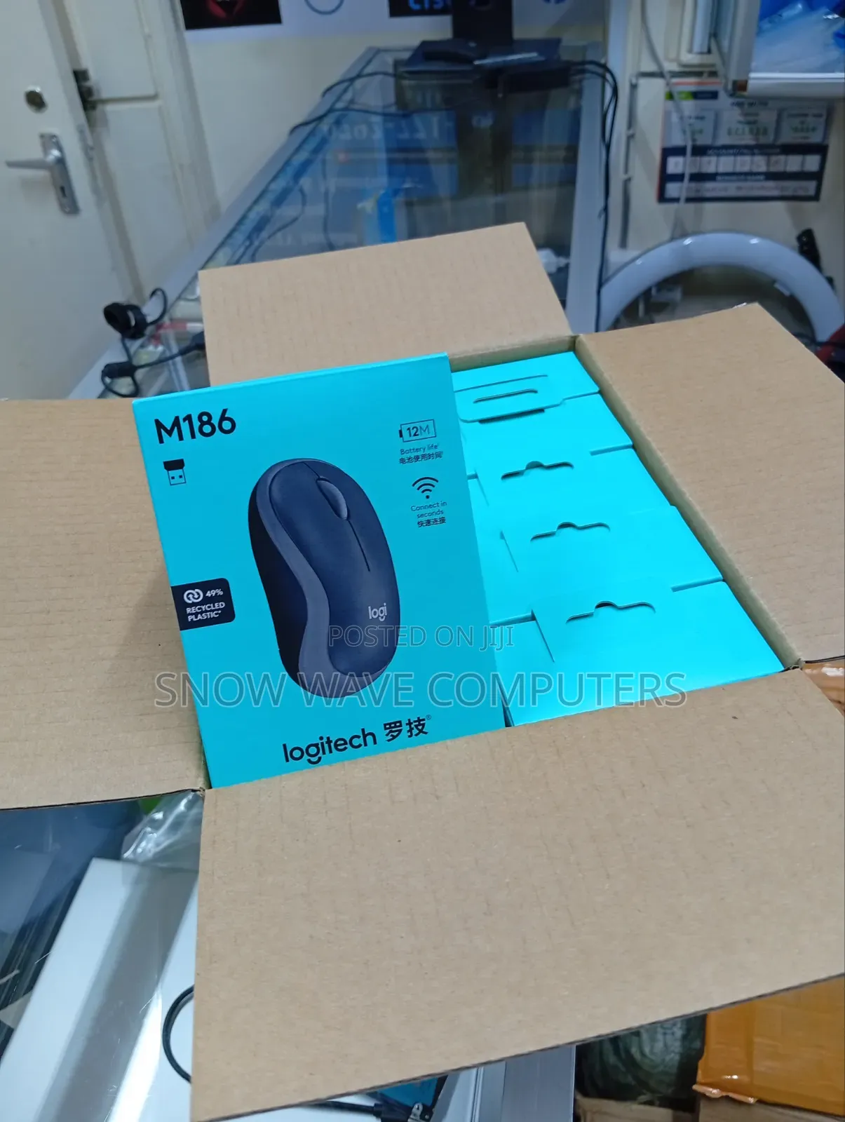 Wireless M186 Logitech Mouse