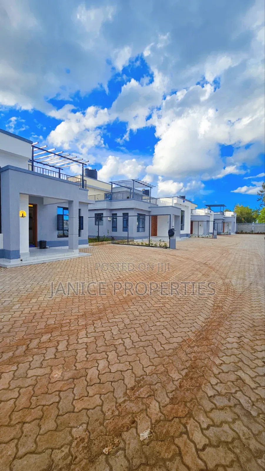 5bdrm Maisonette in Elite Plus Estate, Kimbo for sale