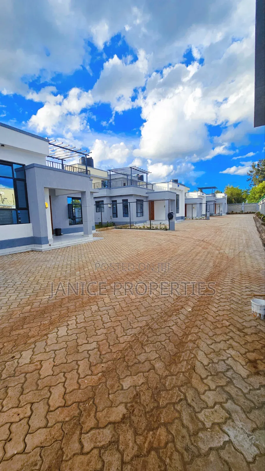 5bdrm Maisonette in Elite Plus Estate, Kimbo for sale
