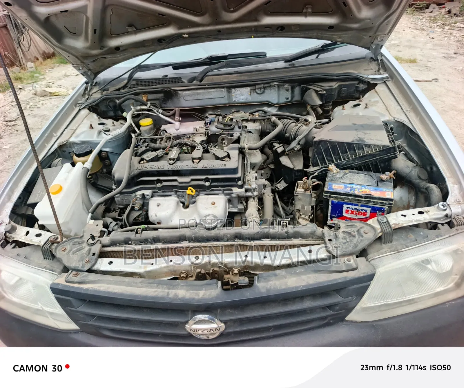 Nissan Advan 2002 Silver