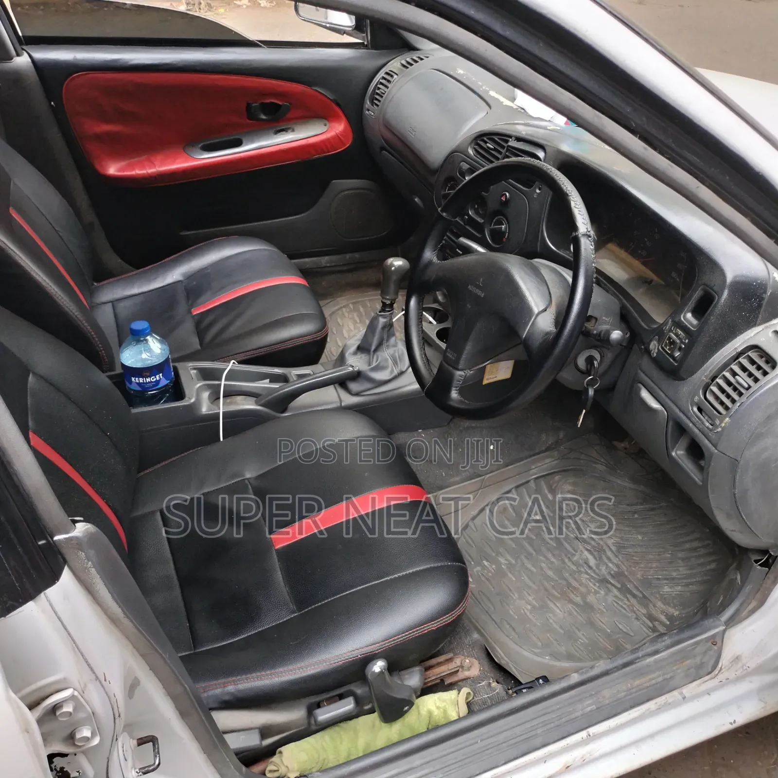 Mitsubishi Lancer 1998 White