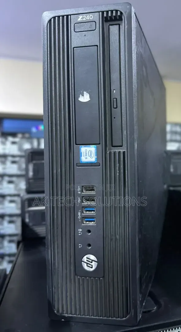 Desktop Computer HP Z240 8GB Intel Core i5 HDD 500GB