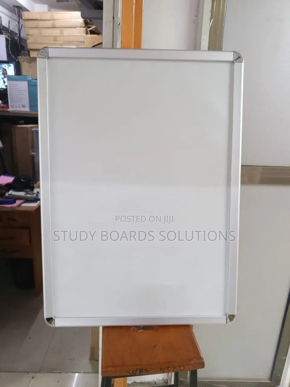 A1 Heavy Duty Snapper Frame for Corporate Offices