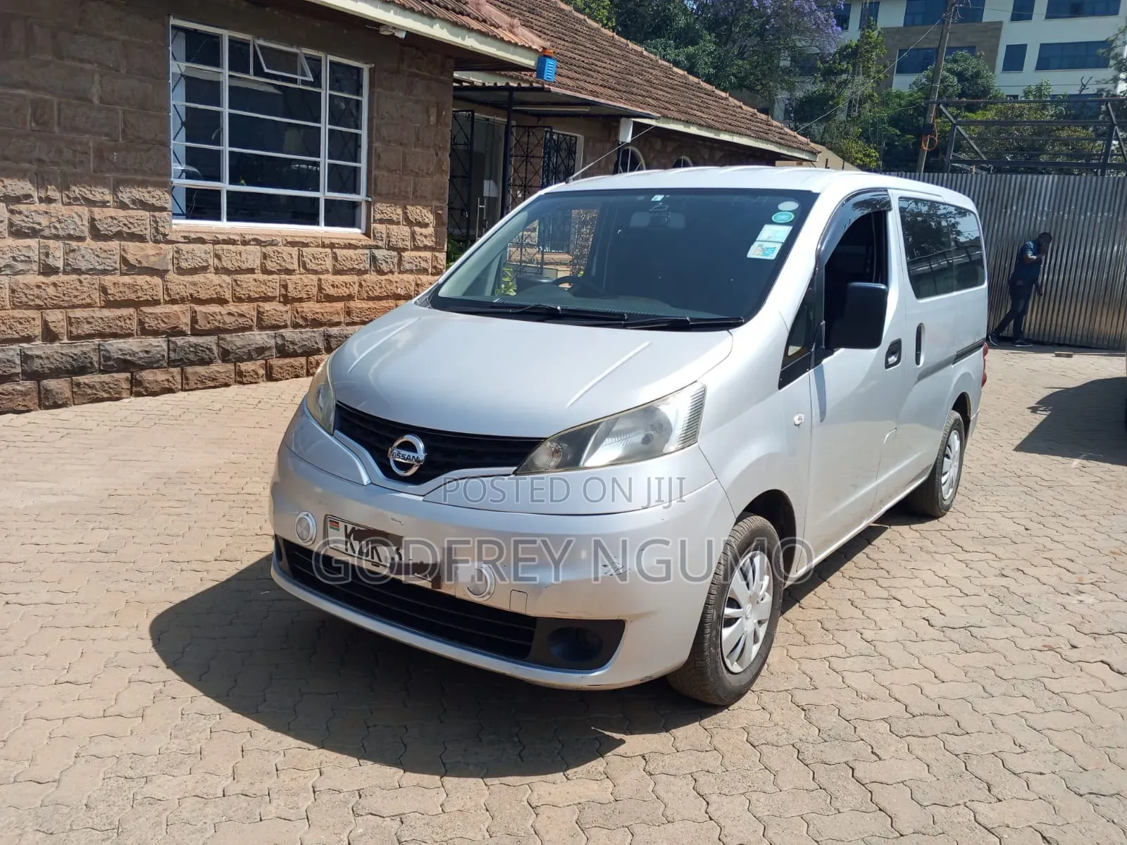 Nissan NP200 2014 Silver