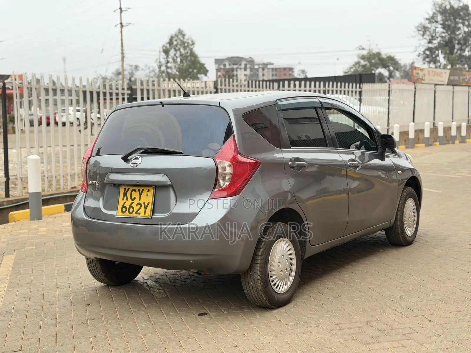 Nissan Note 1.2 Petrol 2012 Gray