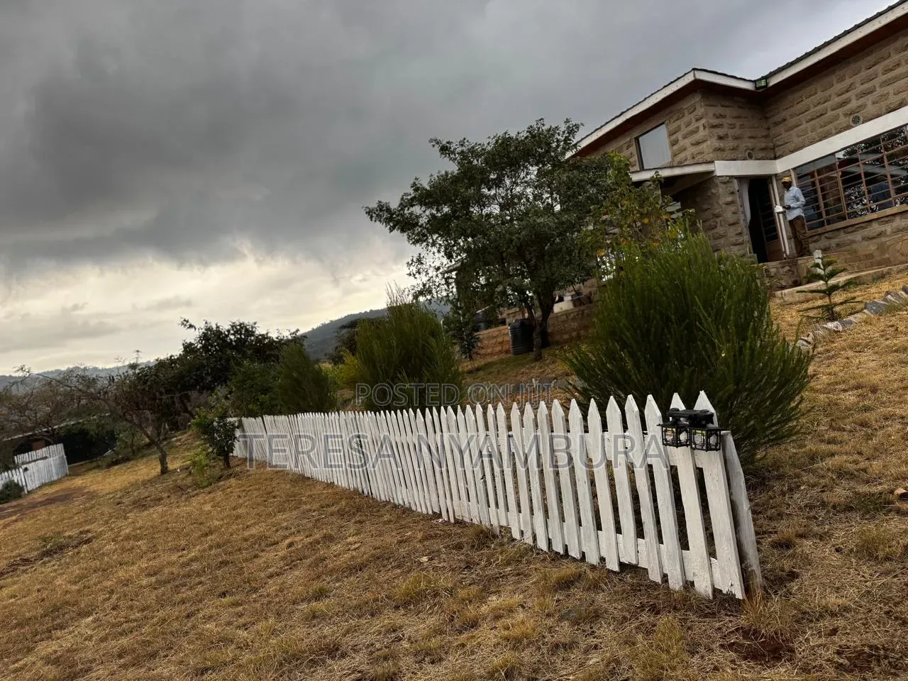 2bdrm Farm House in Mua Hills for sale