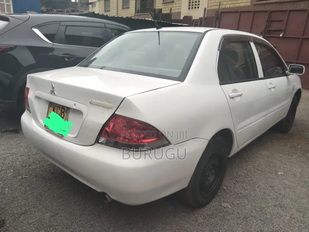 Mitsubishi Lancer Cedia 2008 White