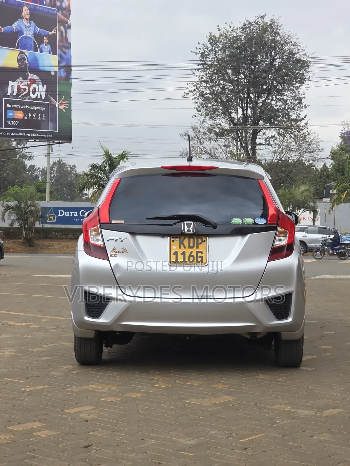Honda Fit 2016 Silver