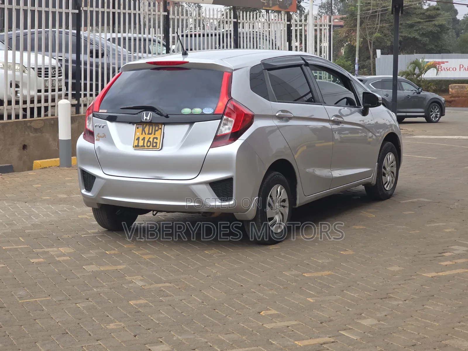 Honda Fit 2016 Silver