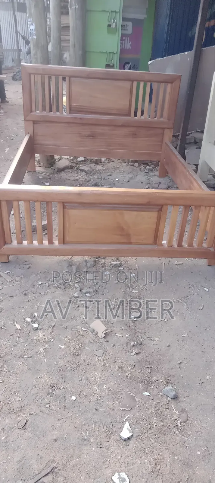 Mahogany Bed