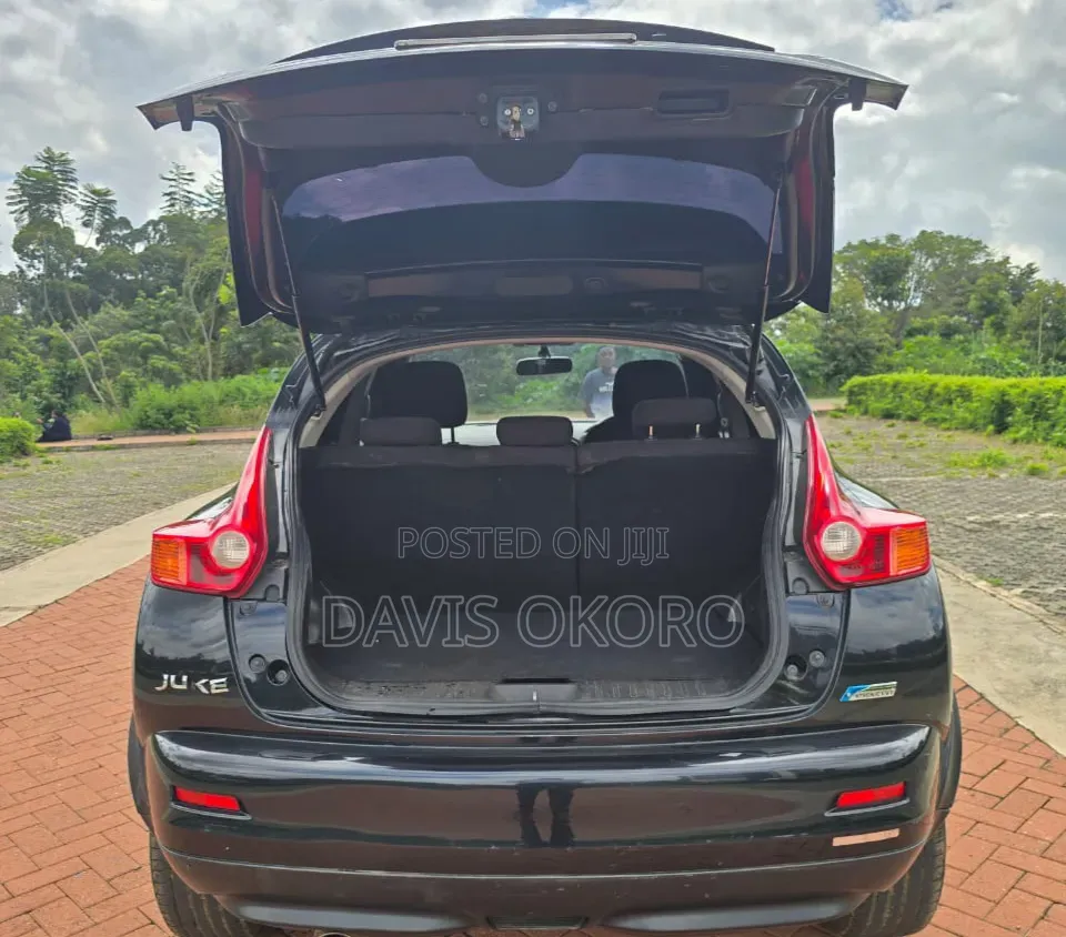 Nissan Juke S 2012 Black