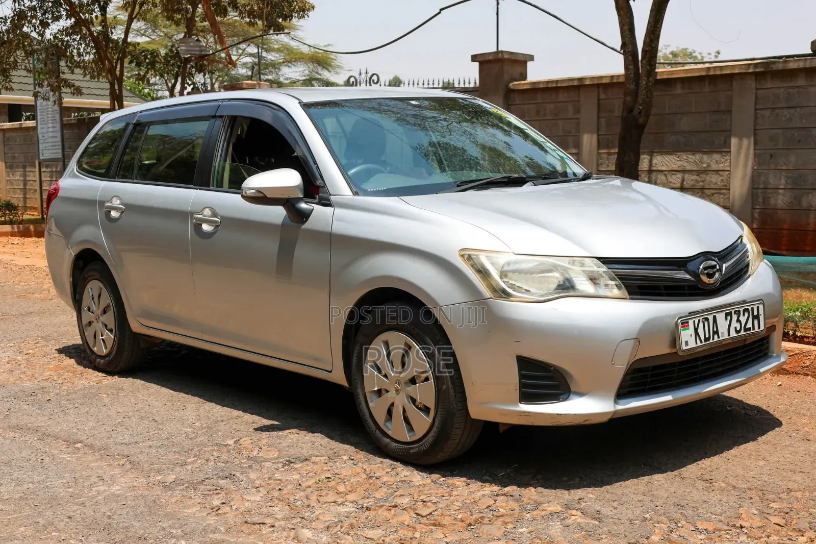 Toyota Corolla Fielder 2014 Silver