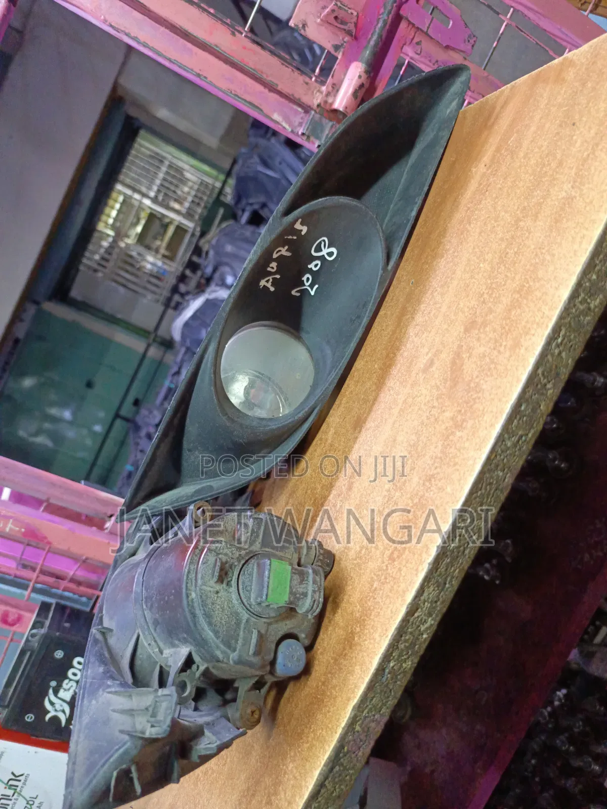 Foglight and Foglight Cover Toyota Auris