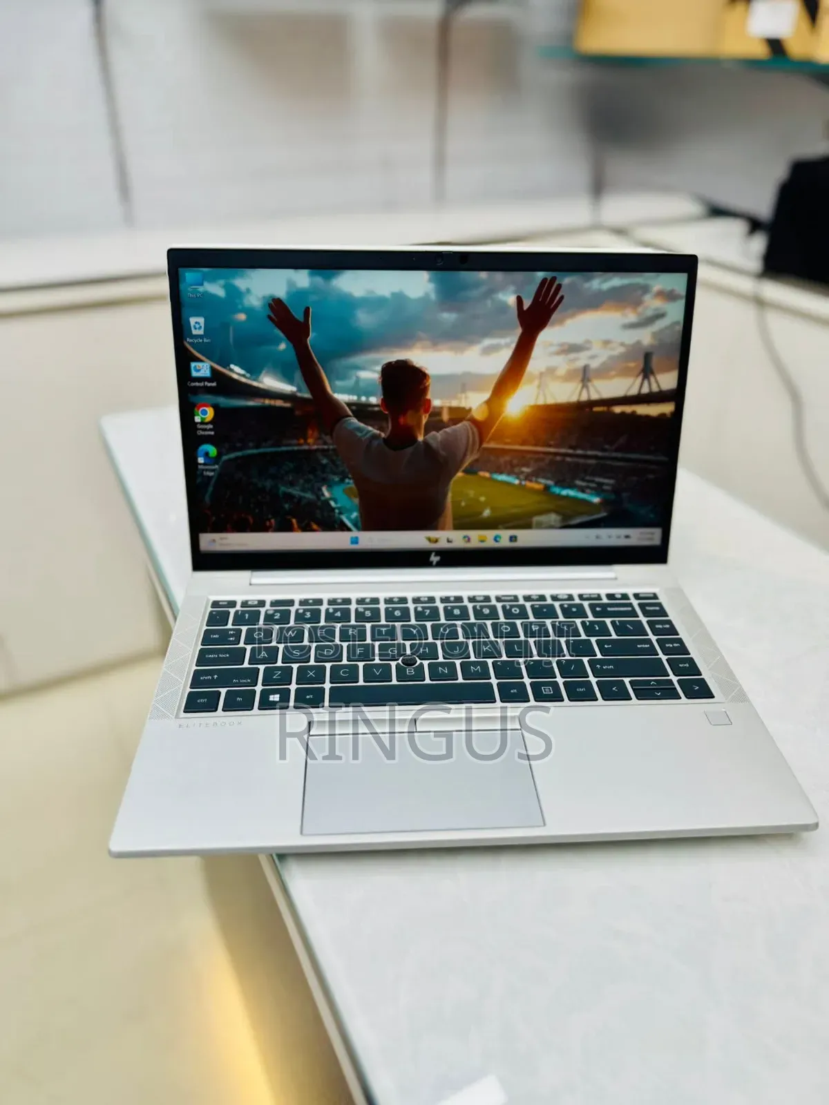 Laptop HP EliteBook 845 G7 8GB AMD Ryzen 7 SSD 256GB